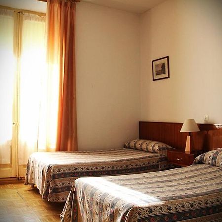 Pension Central Cuenca  Pokoj fotografie